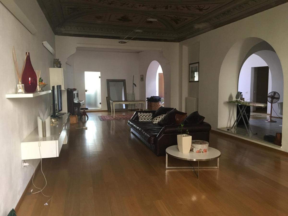 Chez Anna Apartment Iesi